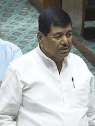 लोकसभा में शून्यकाल के दौरान सांसद ने सड़क चौड़ीकरण का मामला उठाया